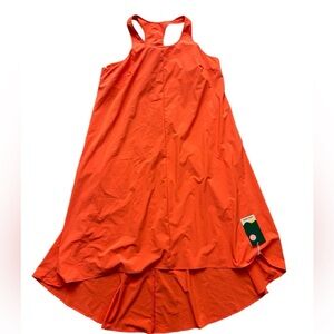 Halara Breezeful Backless Dress NWT. Athleisure dress with built in bra!